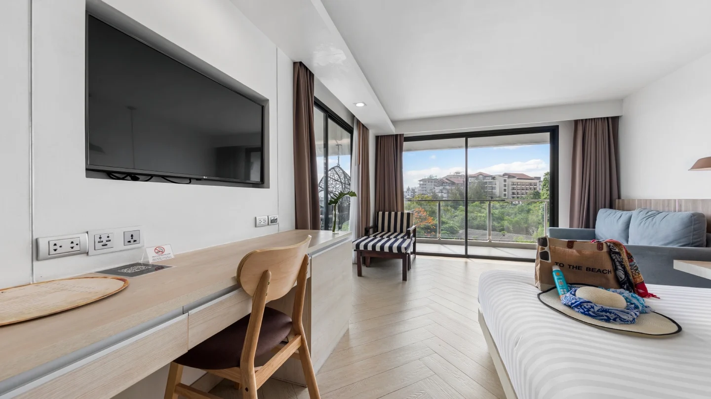 GRAND DELUXE PANORAMIC SEAVIEW