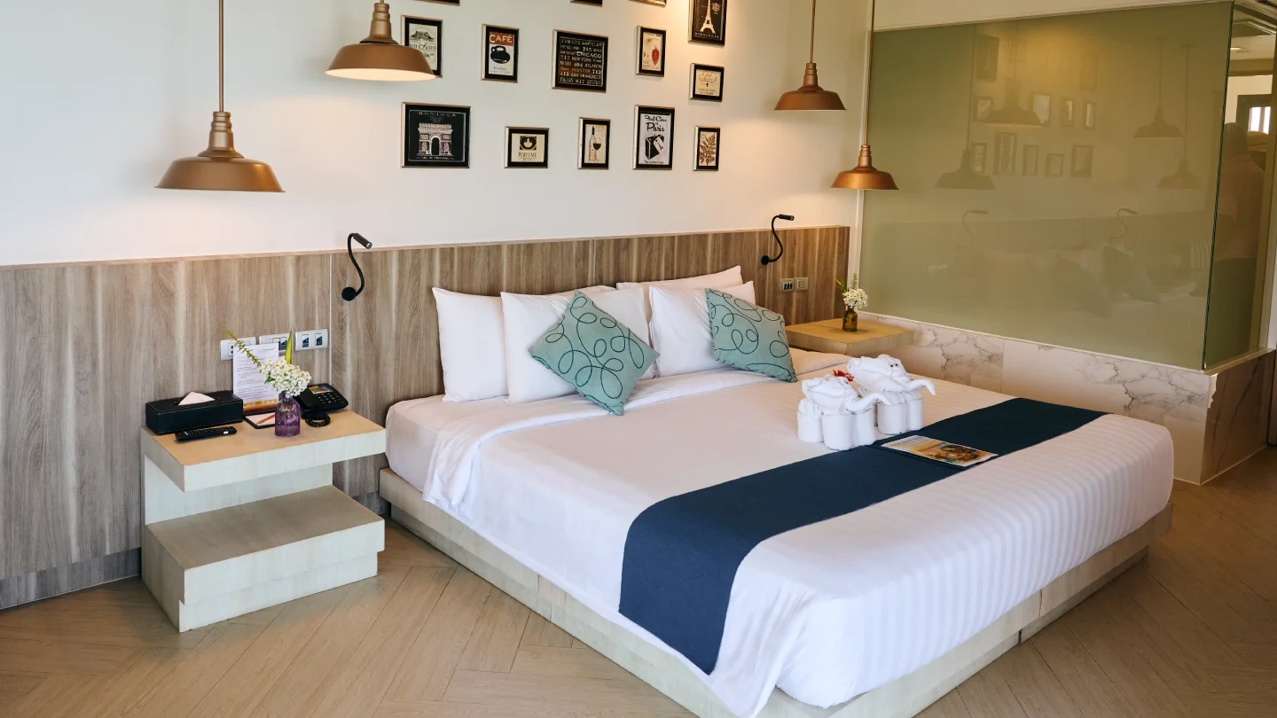 Grand Deluxe Rooms