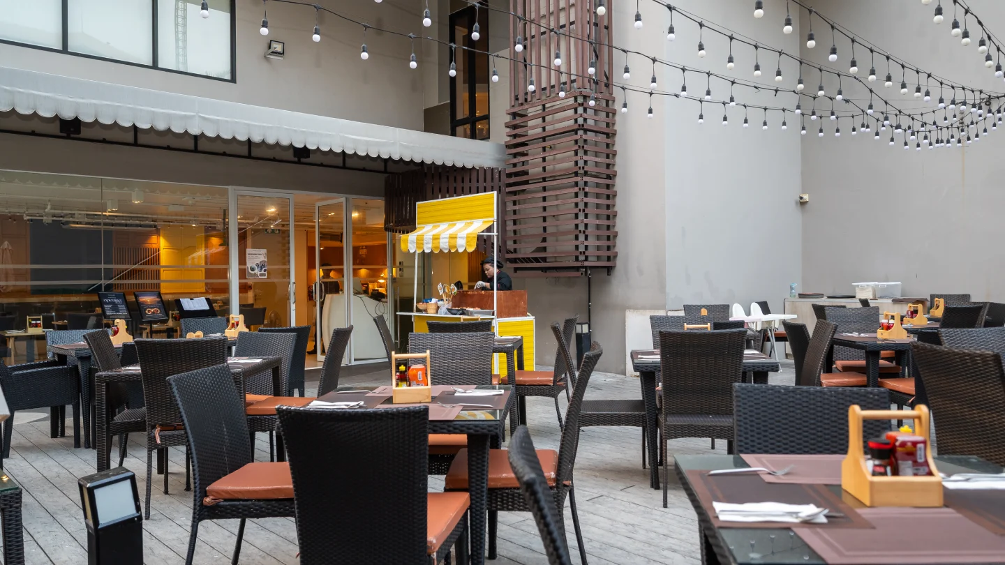 restaurant